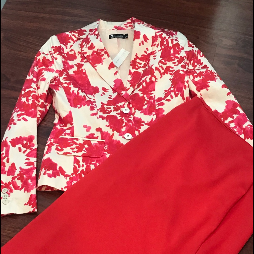7thAvenue Suiting Collection Floral Blazer